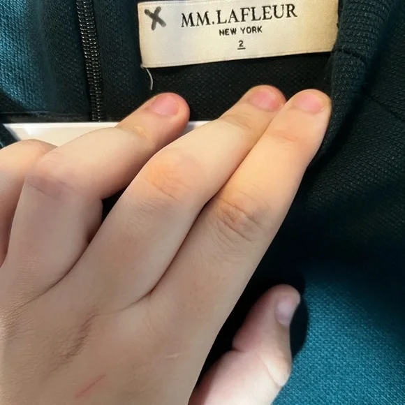 M.M LaFleur The Katie Dress—Textured Ponte in Emerald Green Size 2 - Picture 6 of 9